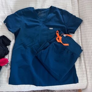 Figs deep reef Catarina top and Livingston bottom